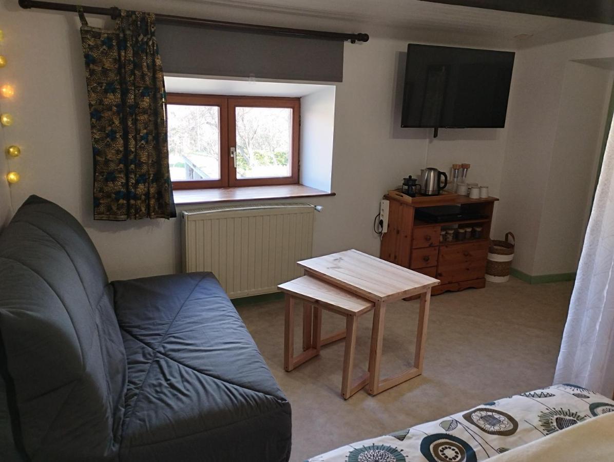Bed and Breakfast Chez Nathalie Et Raphael Grane Exterior foto